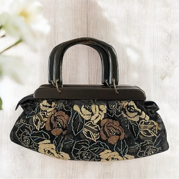 Handbags - Vintage Unbranded Floral Pattern Beaded Fabric Handbag Satchel Purse Wood Handle